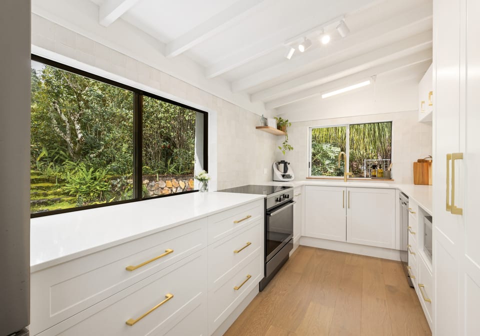 2.5 Acres of Freedom, Just Minutes from the Coast