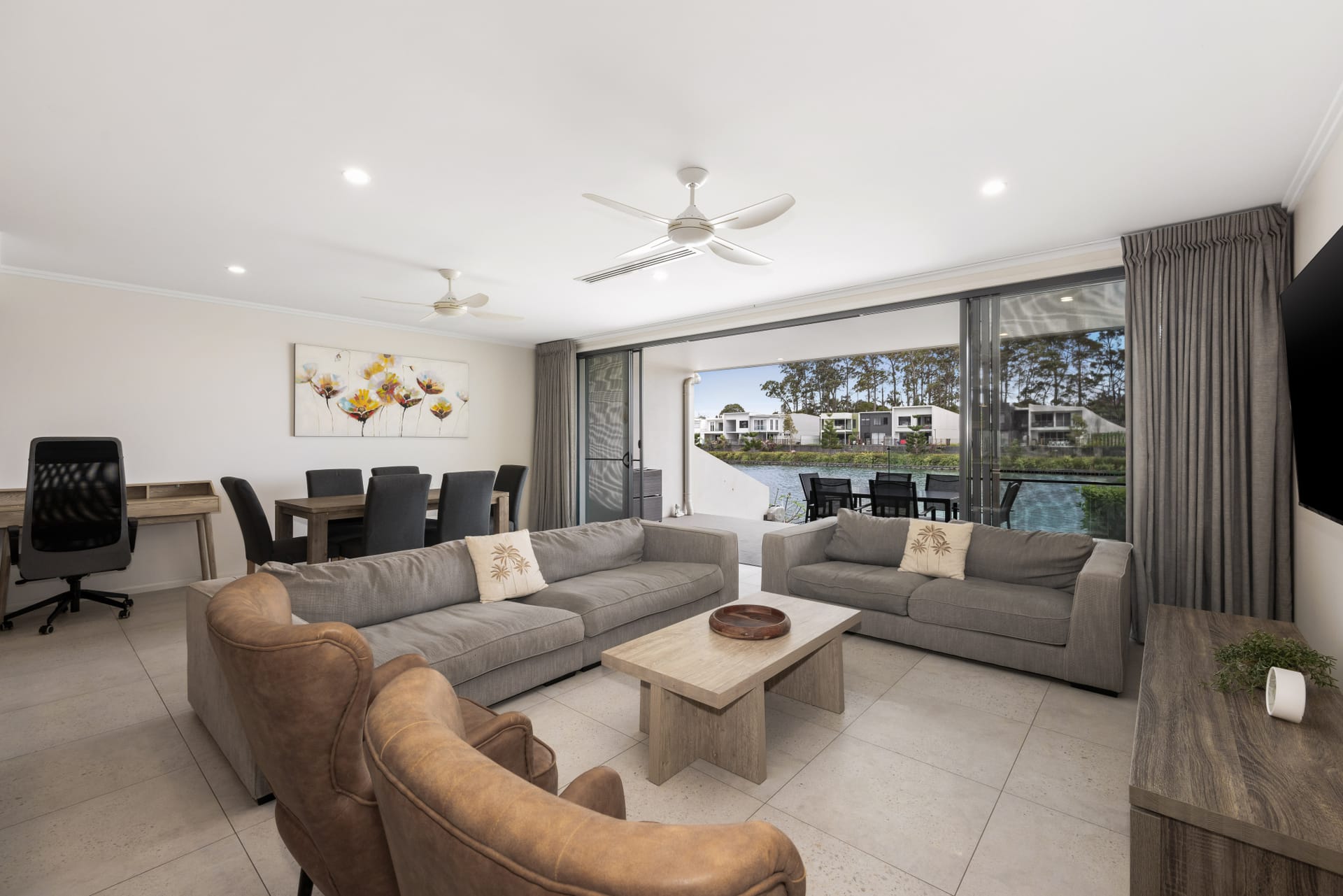 North Facing Waterfront: Light-Filled Designer Living