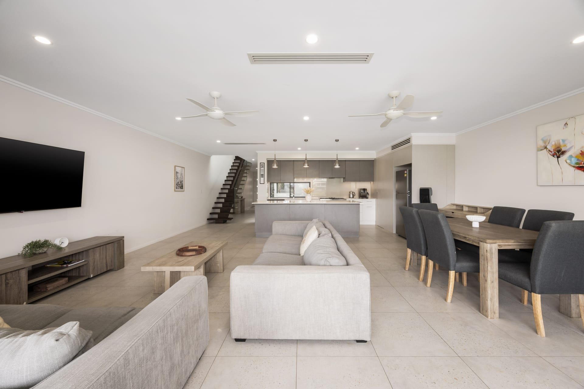 North Facing Waterfront: Light-Filled Designer Living