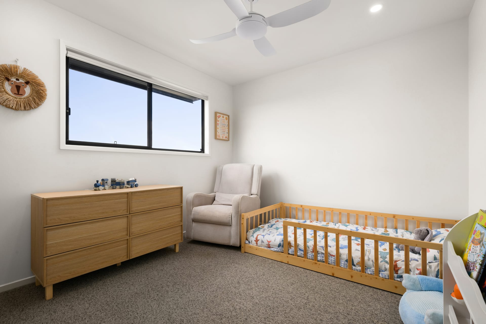 Parkside Perfection with Contemporary Comfort & Lifestyle Appeal