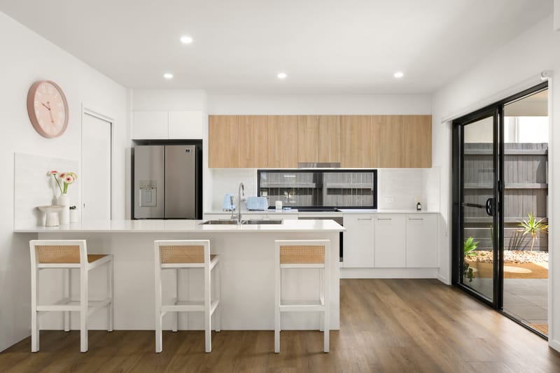 Parkside Perfection with Contemporary Comfort & Lifestyle Appeal