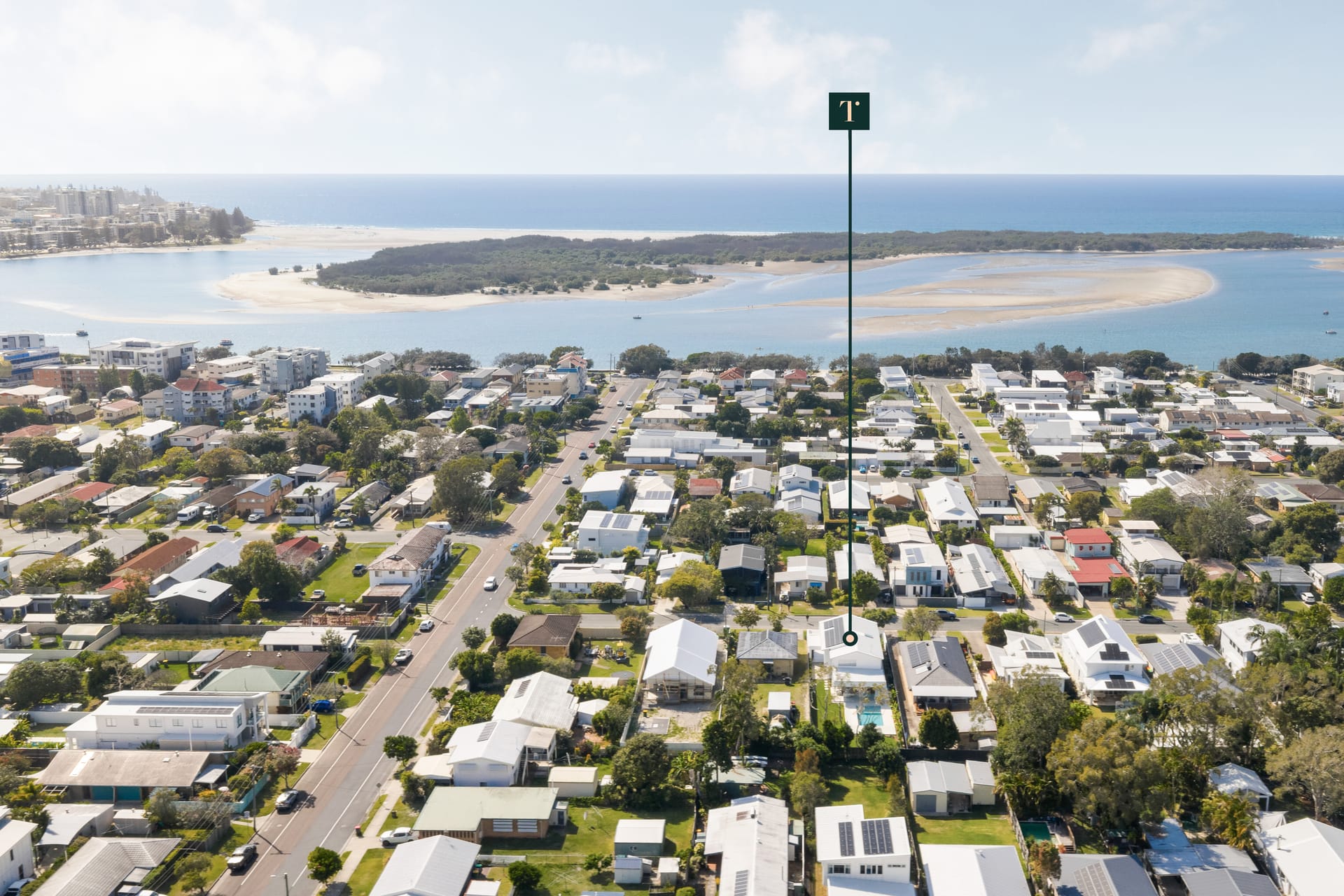 Elevated Coastal Luxe: Lifestyle & Location at its Most Golden