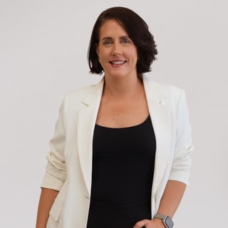 Louise Webb