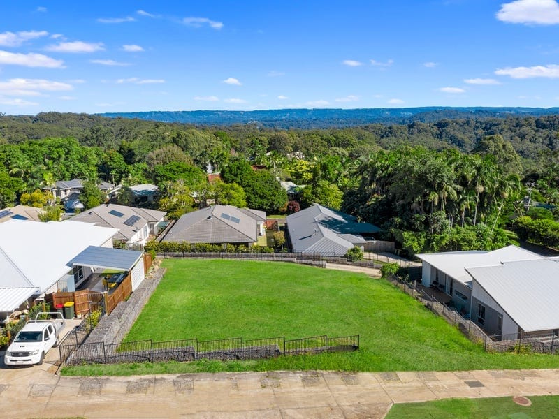 VACANT FLAT ¼ ACRE ON TOP!