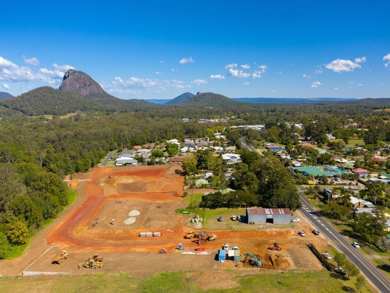 DISCOVERY: OPPORTUNITY, LIFESTYLE, VIEWS! CONSTRUCTION HAS STARTED!
