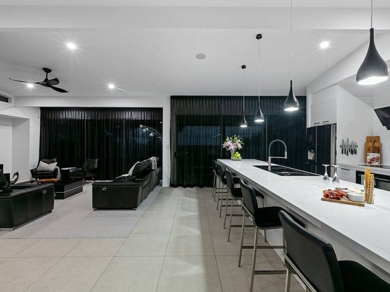 SOLD BY - CRAIG PORTER