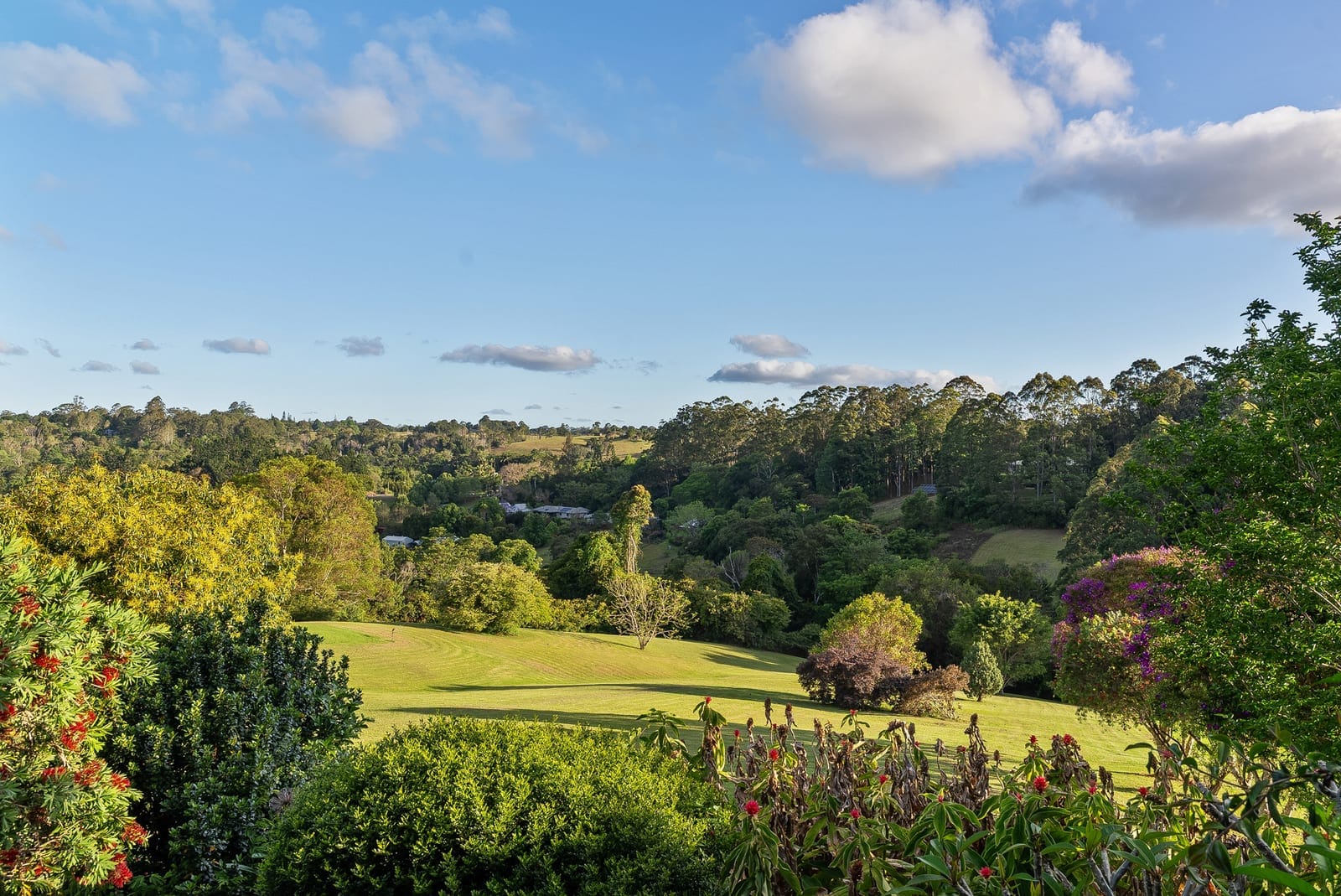 Where Views, Space & Serenity Meet Your North Maleny Haven Awaits