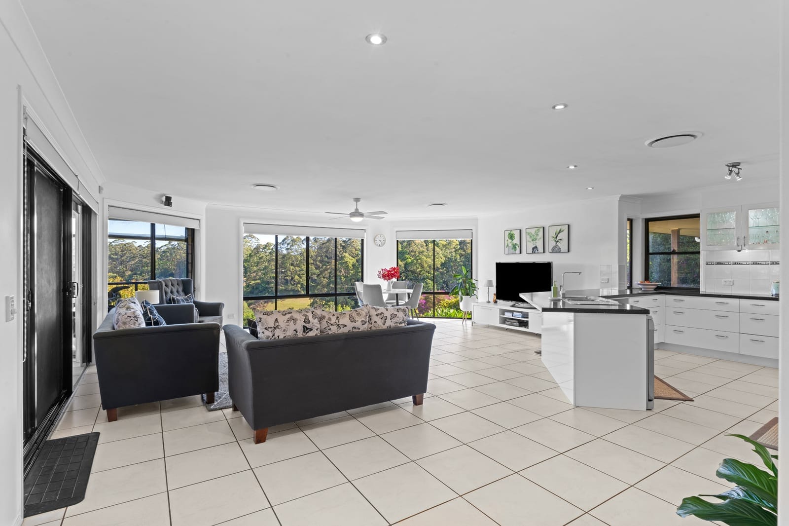 Where Views, Space & Serenity Meet Your North Maleny Haven Awaits