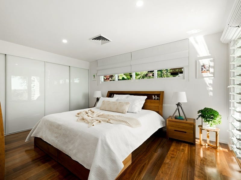 The ultimate alternative to penthouse style living - striking beach house in Alexandra Headland!
