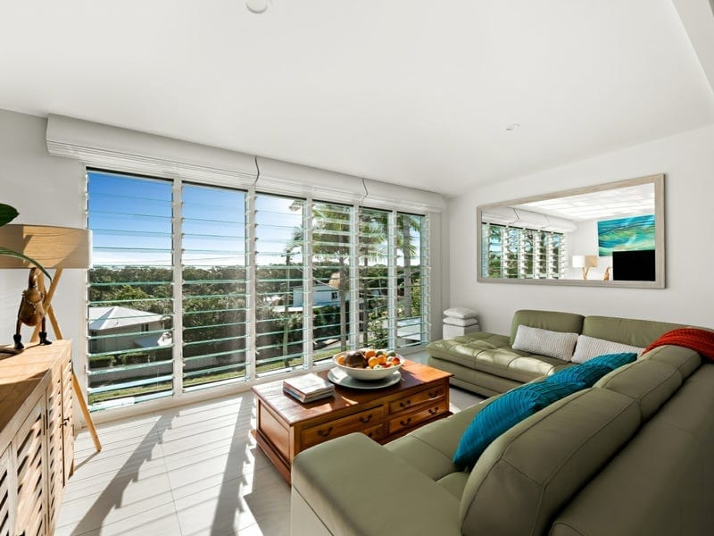 The ultimate alternative to penthouse style living - striking beach house in Alexandra Headland!