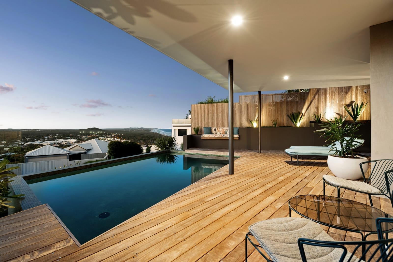 Lavish, Luxurious, Lifestyle Magnificence!