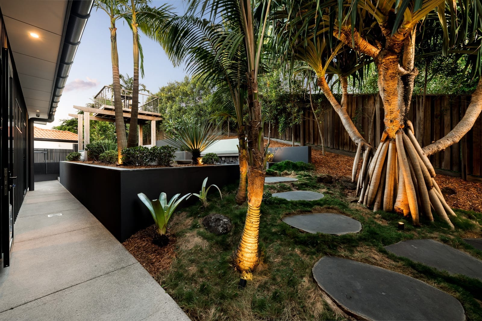Lavish, Luxurious, Lifestyle Magnificence!