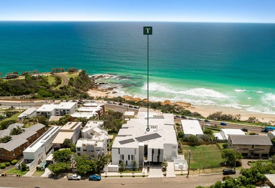 Luxurious Ocean Front Unit By Mosaic!