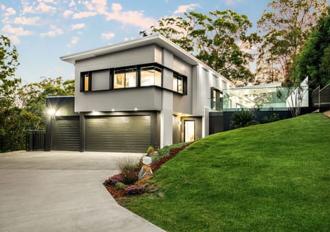 Elevation, Privacy, Lifestyle!