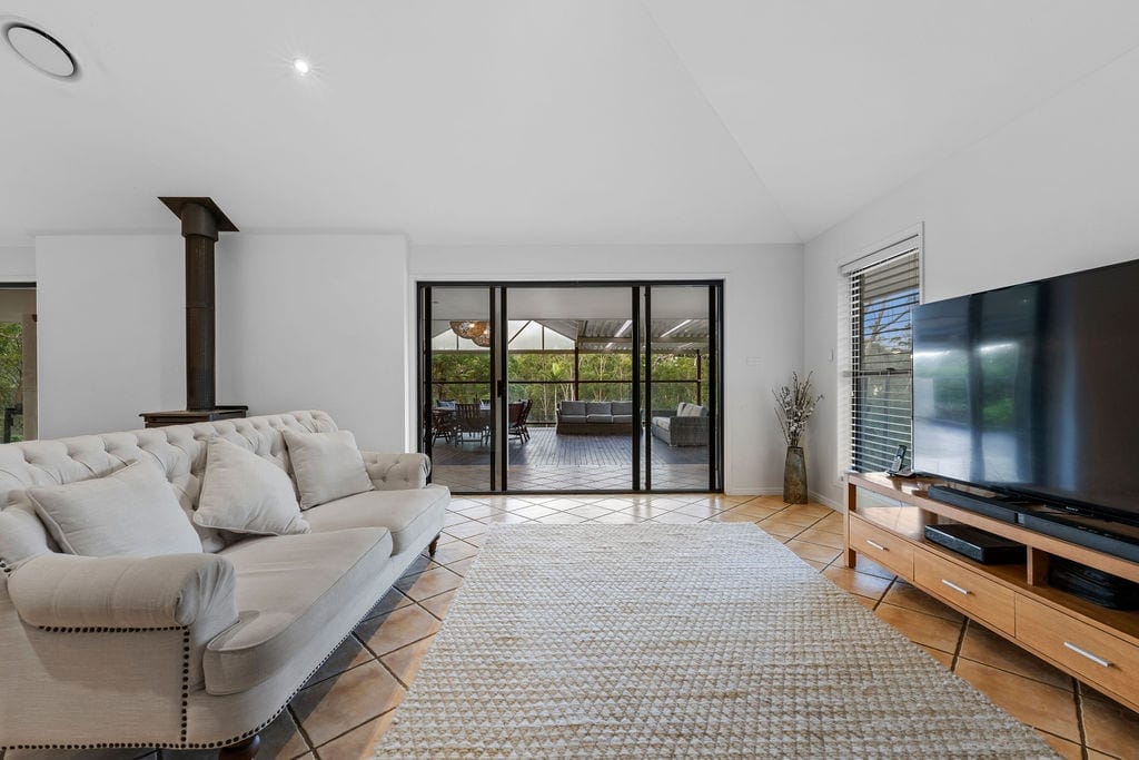 Dual Living, Lifestyle opportunity!