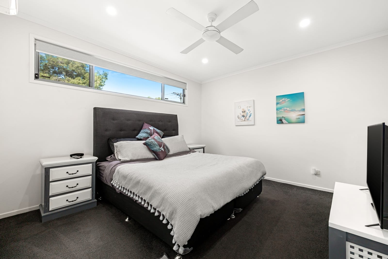 Palmwoods Perfection: Renovated Family Home