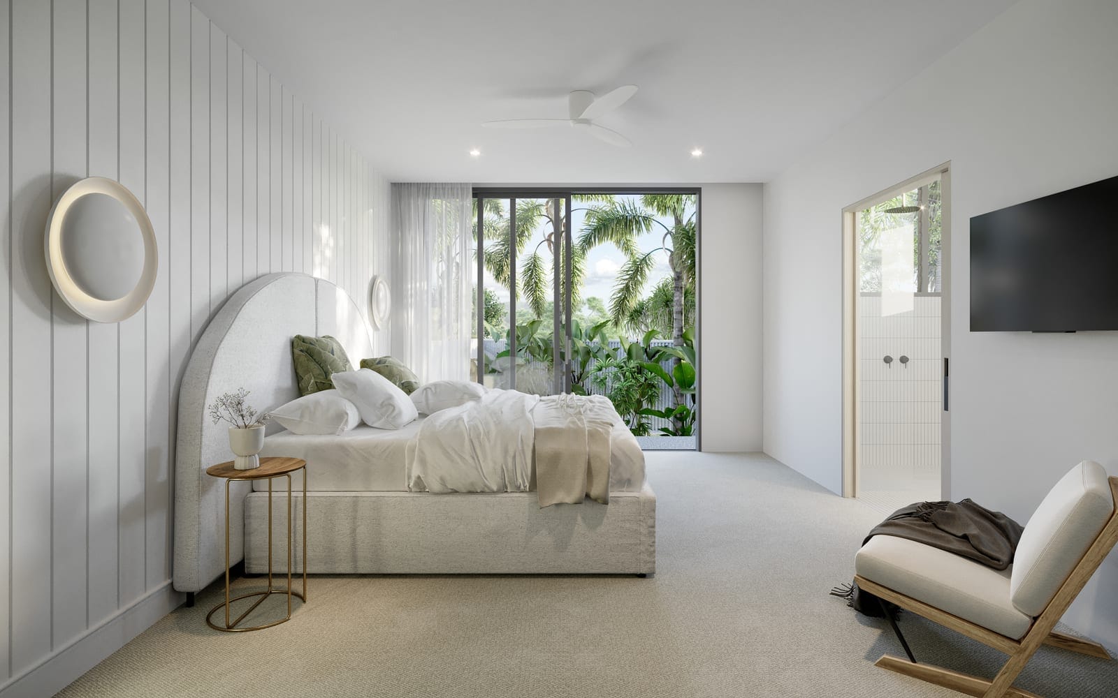 Luxury Tri-Level Designer Home: 50m to Sand!