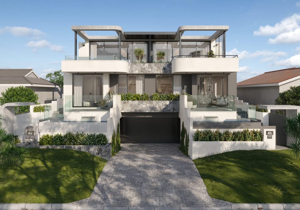 Luxury Tri-Level Designer Home: 50m to Sand!