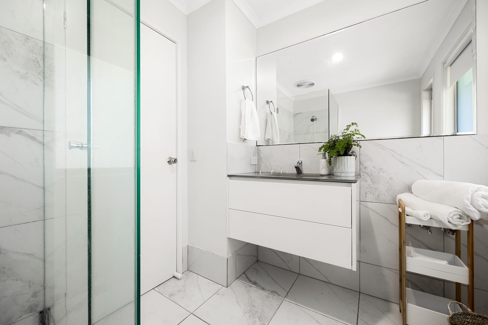 Recently Renovated House on a Large 1100m2 Block!