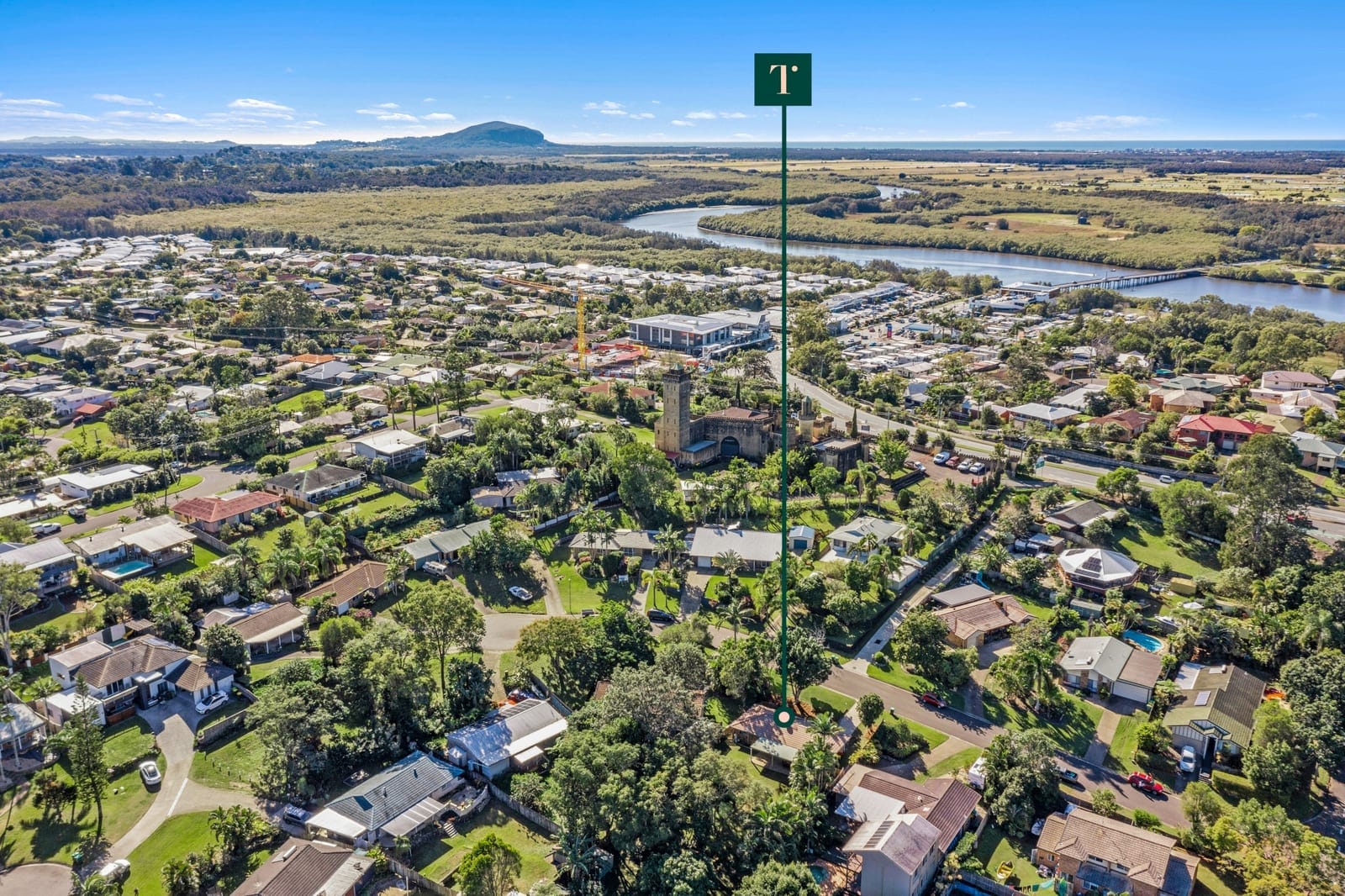 Recently Renovated House on a Large 1100m2 Block!