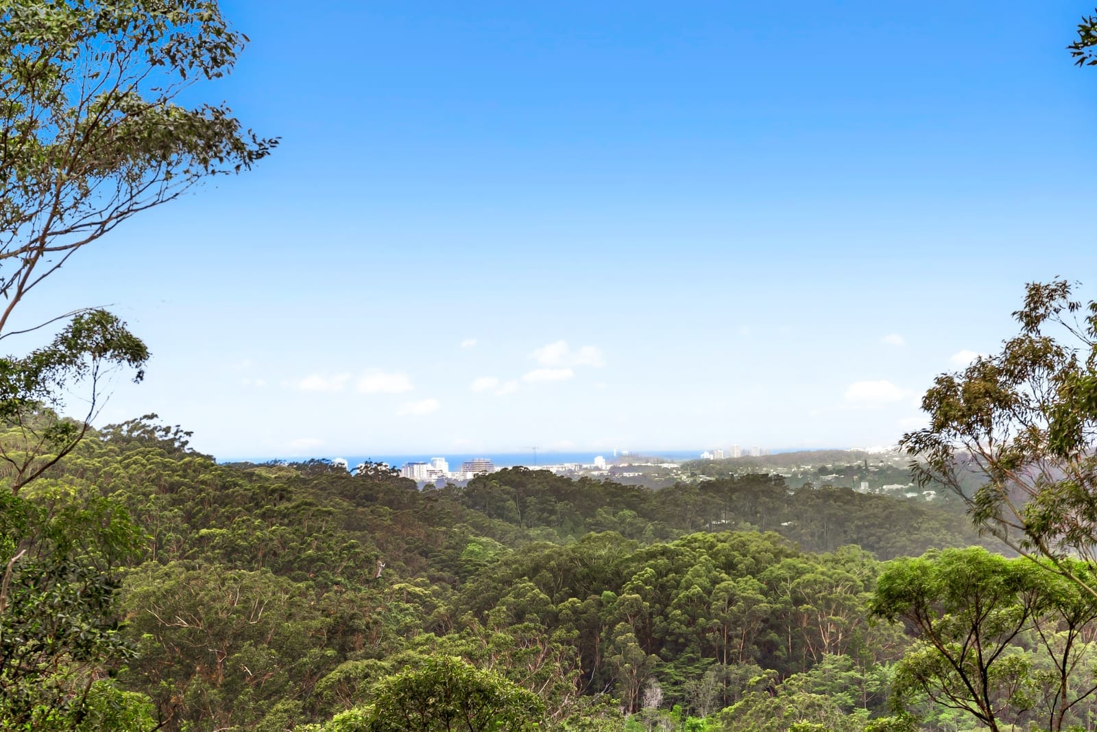 Dual Living, 11 Acres, Ocean Views to Mooloolaba!