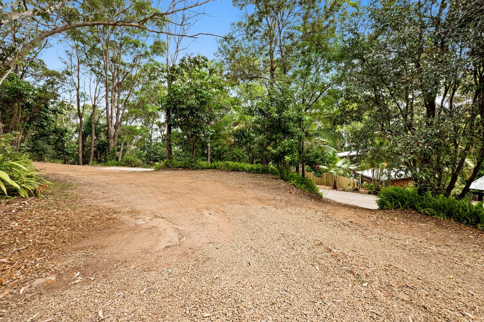 Dual Living, 11 Acres, Ocean Views to Mooloolaba!