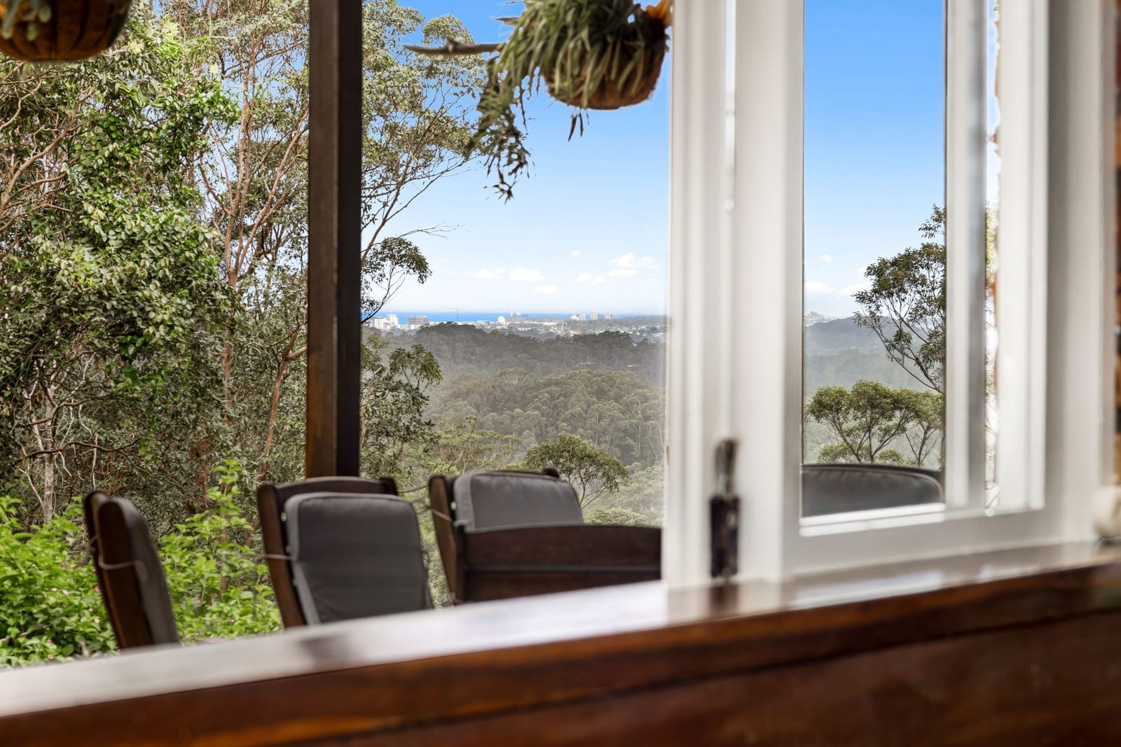 Dual Living, 11 Acres, Ocean Views to Mooloolaba!