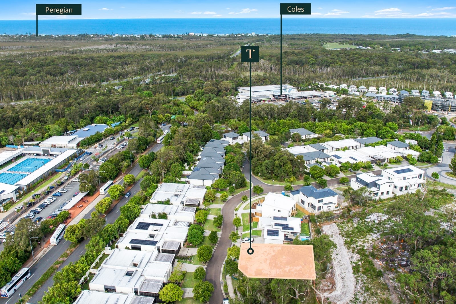 Pavilions Perfection: North Facing, Vacant, Ocean Views!