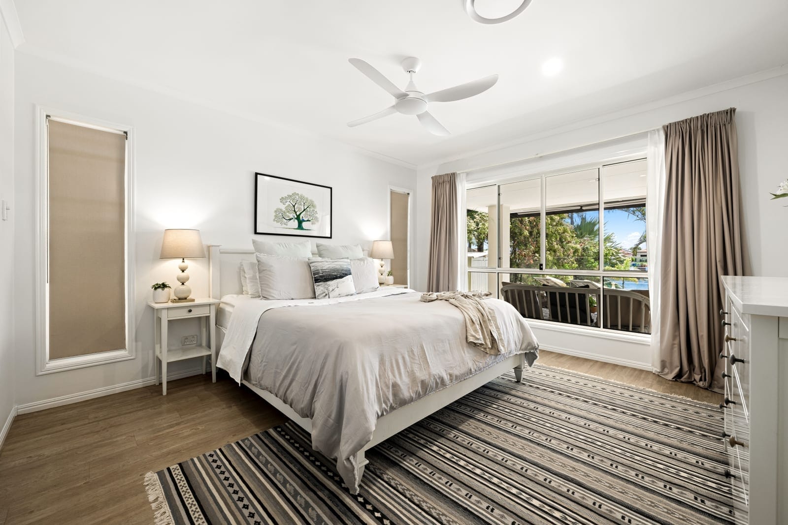 Waterfront Entertainer, Just in Time for Summer!