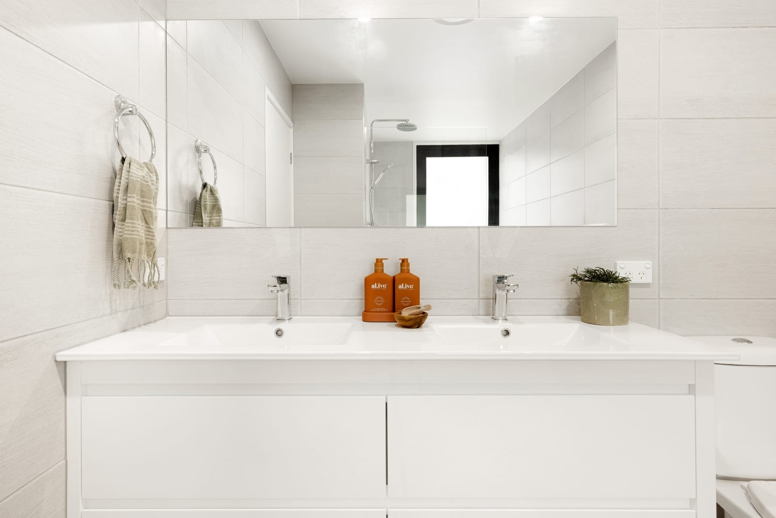 Commercial & Residential - Brand New in the Maroochydore CBD