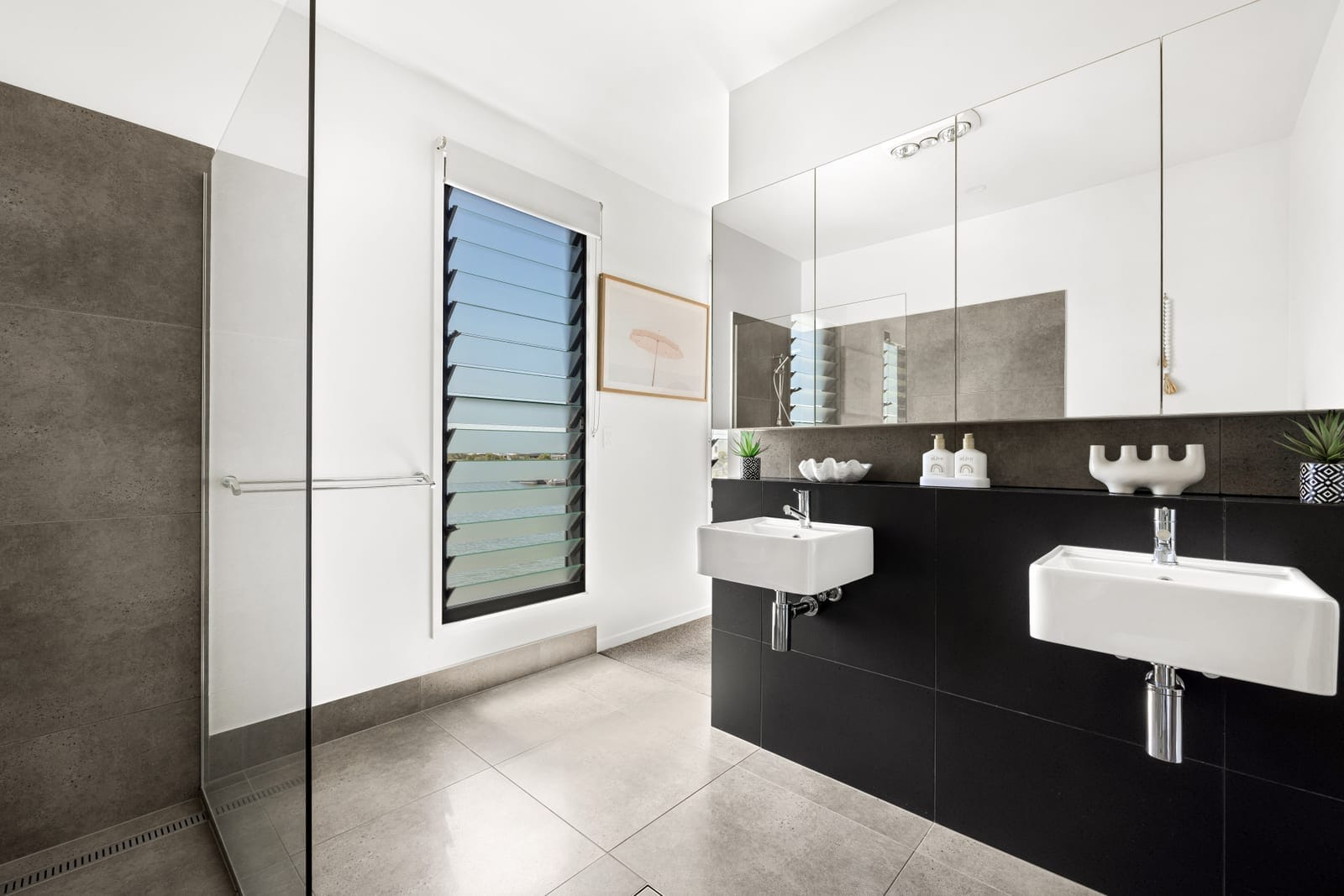 North Facing Waterfront Perfection!