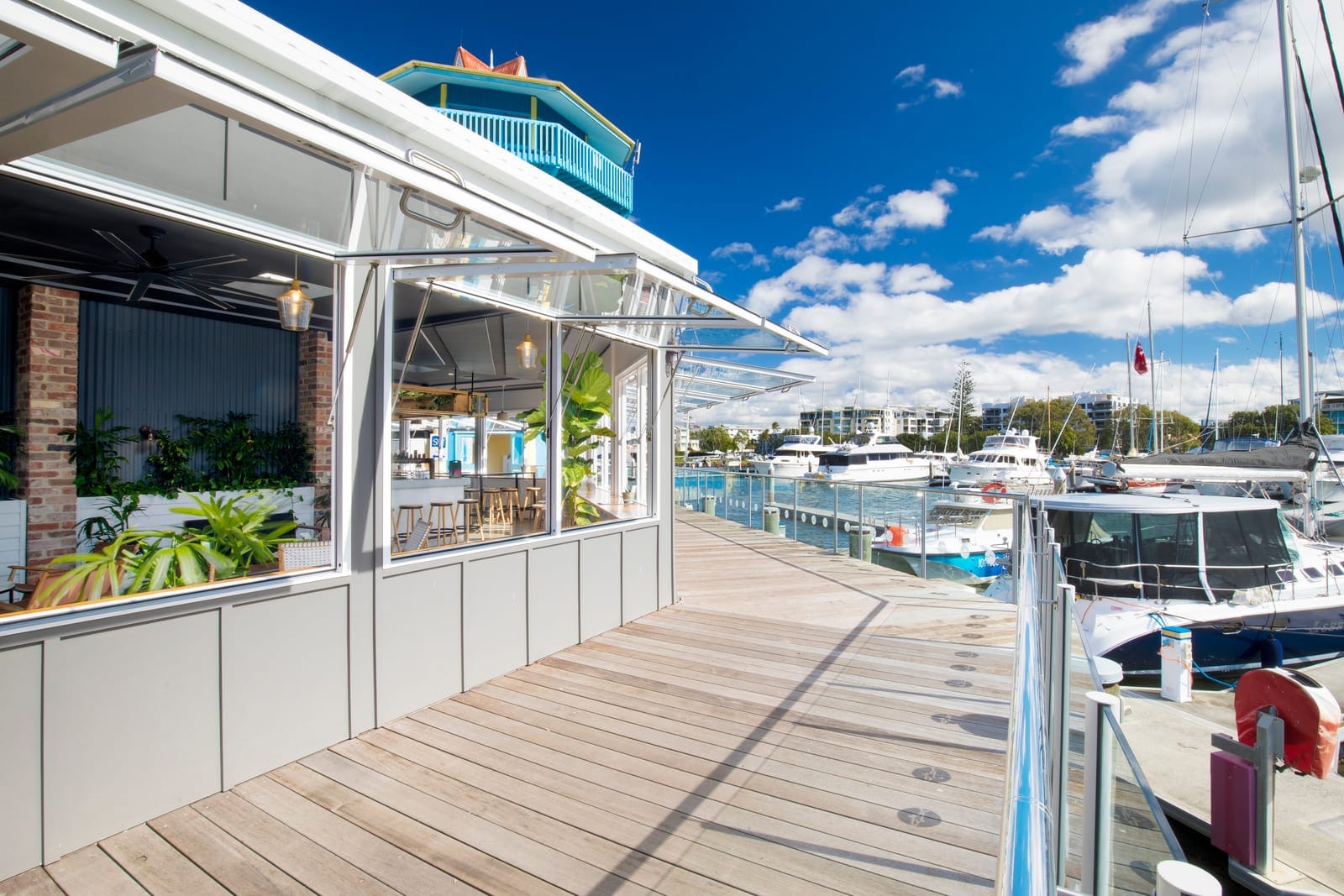 LUXURY BEACH HOMES - LIVING FOR THE INSPIRED