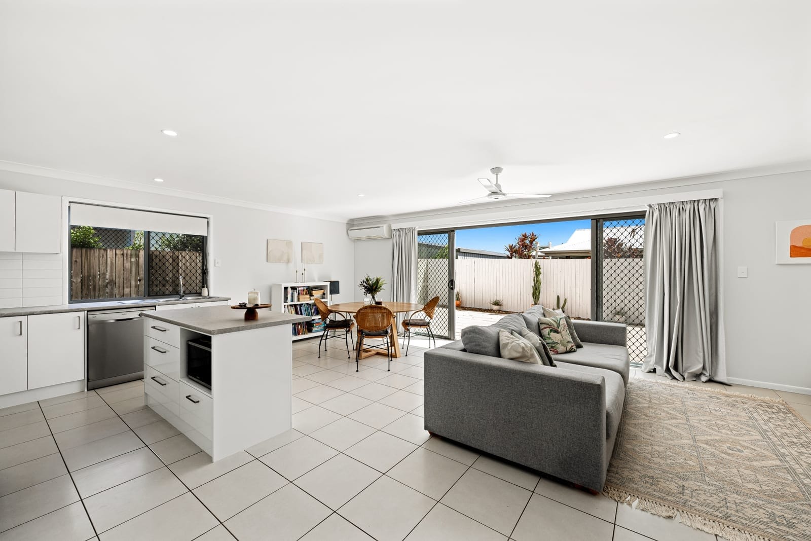 Ideal Townhouse in perfect location!