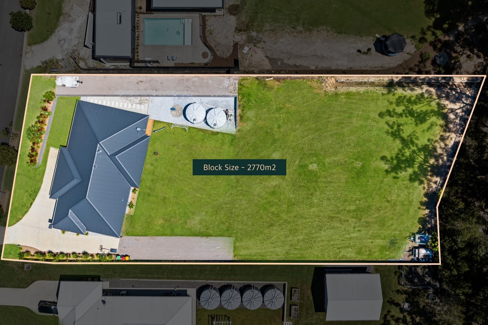 Flat Acreage In The Prestigious Palmview Forest