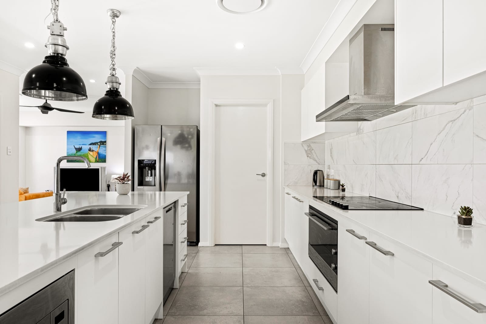 Flat Acreage In The Prestigious Palmview Forest