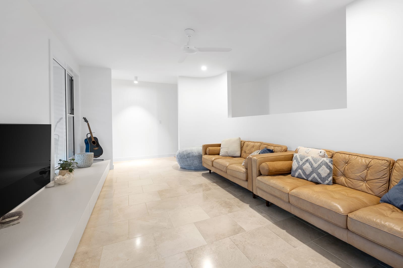 Lifestyle Masterpiece: Next-Level in Every Sense!
