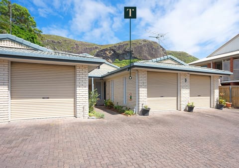 Location, Low maintenance, Ready to sell!