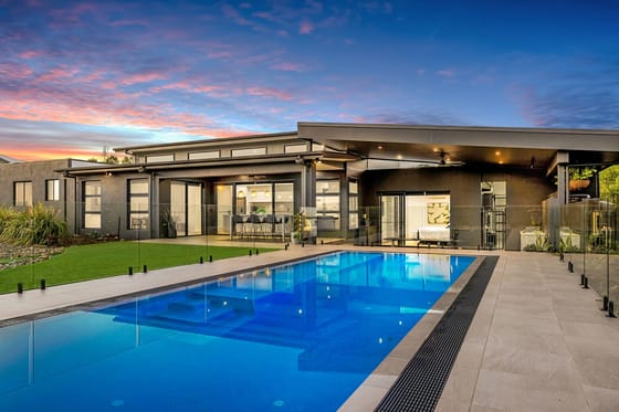 Luxury Living on Sprawling 7,697m2: Discover Your Private Paradise