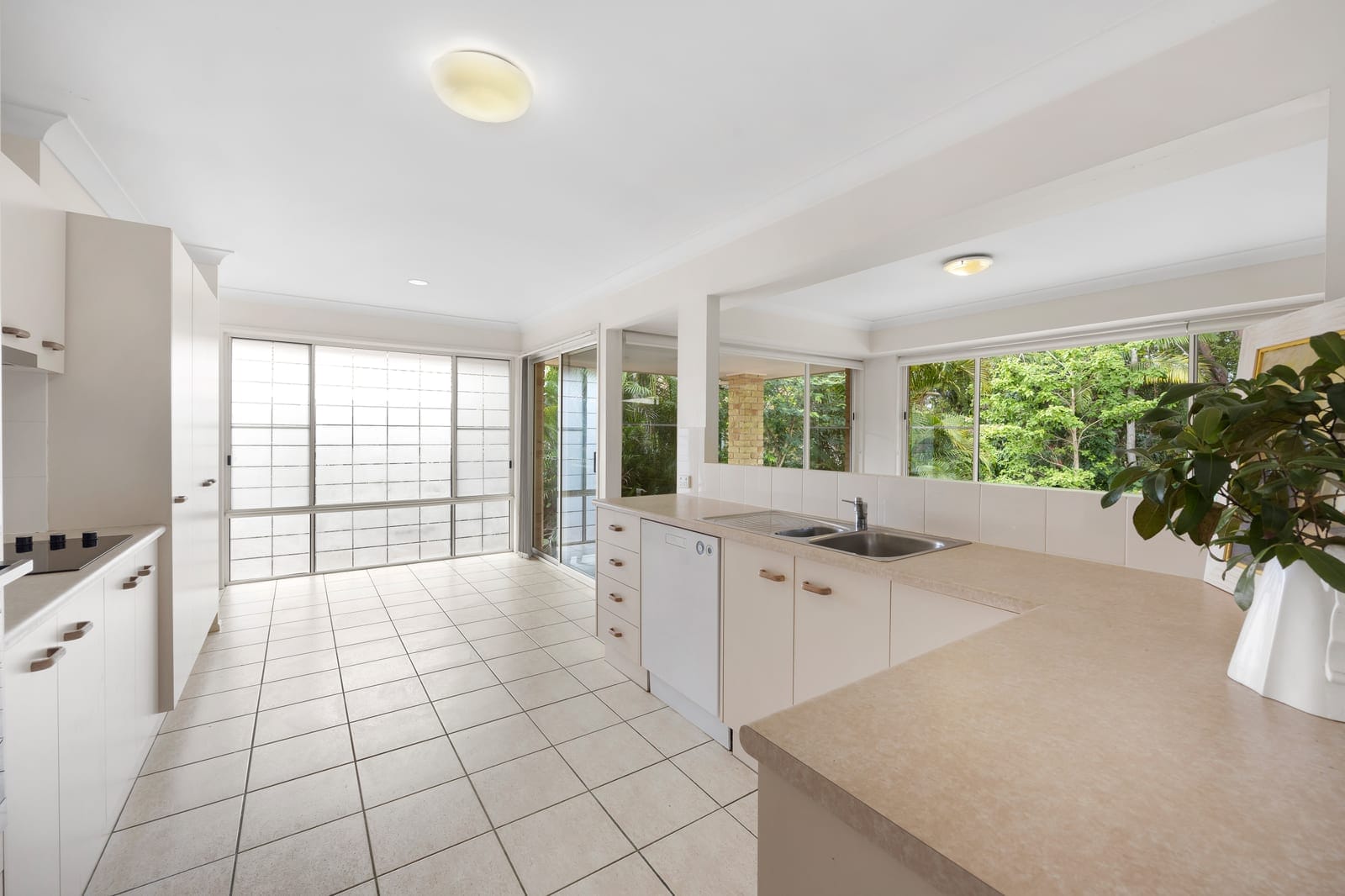 LOCATION, LIFESTYLE, PACKED WITH POTENTIAL