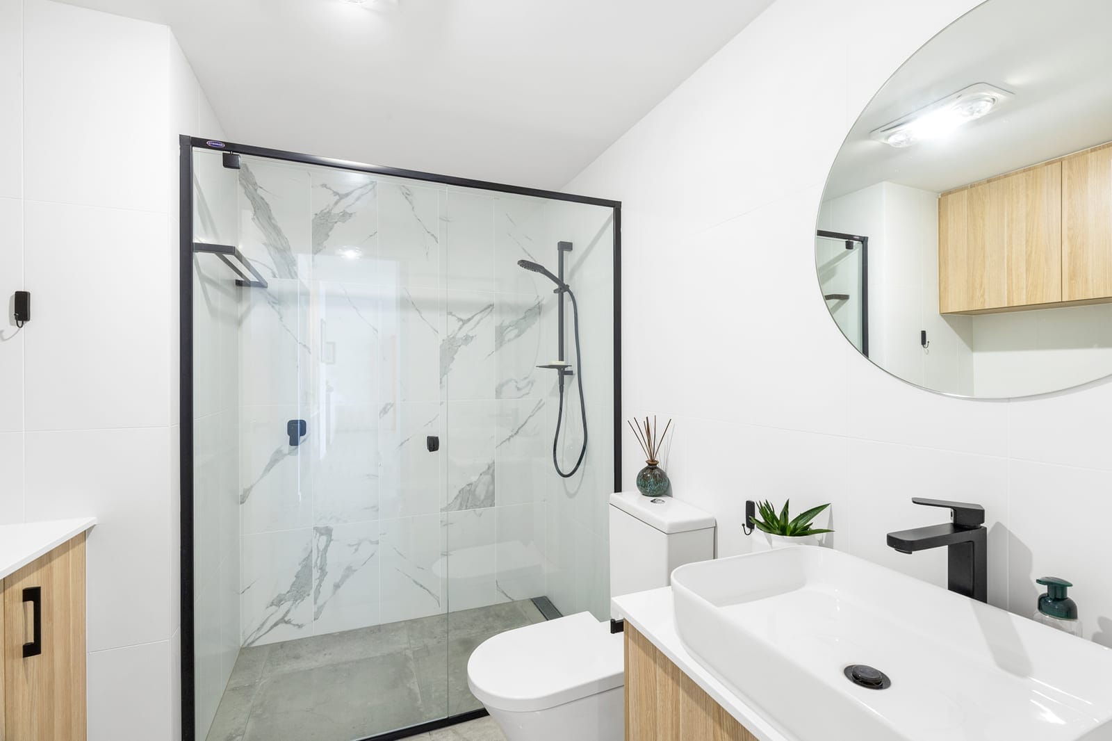 Stylish Executive Living, Blue Chip Location
