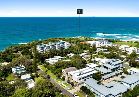 Award Winning Home in Premium Beachside Location