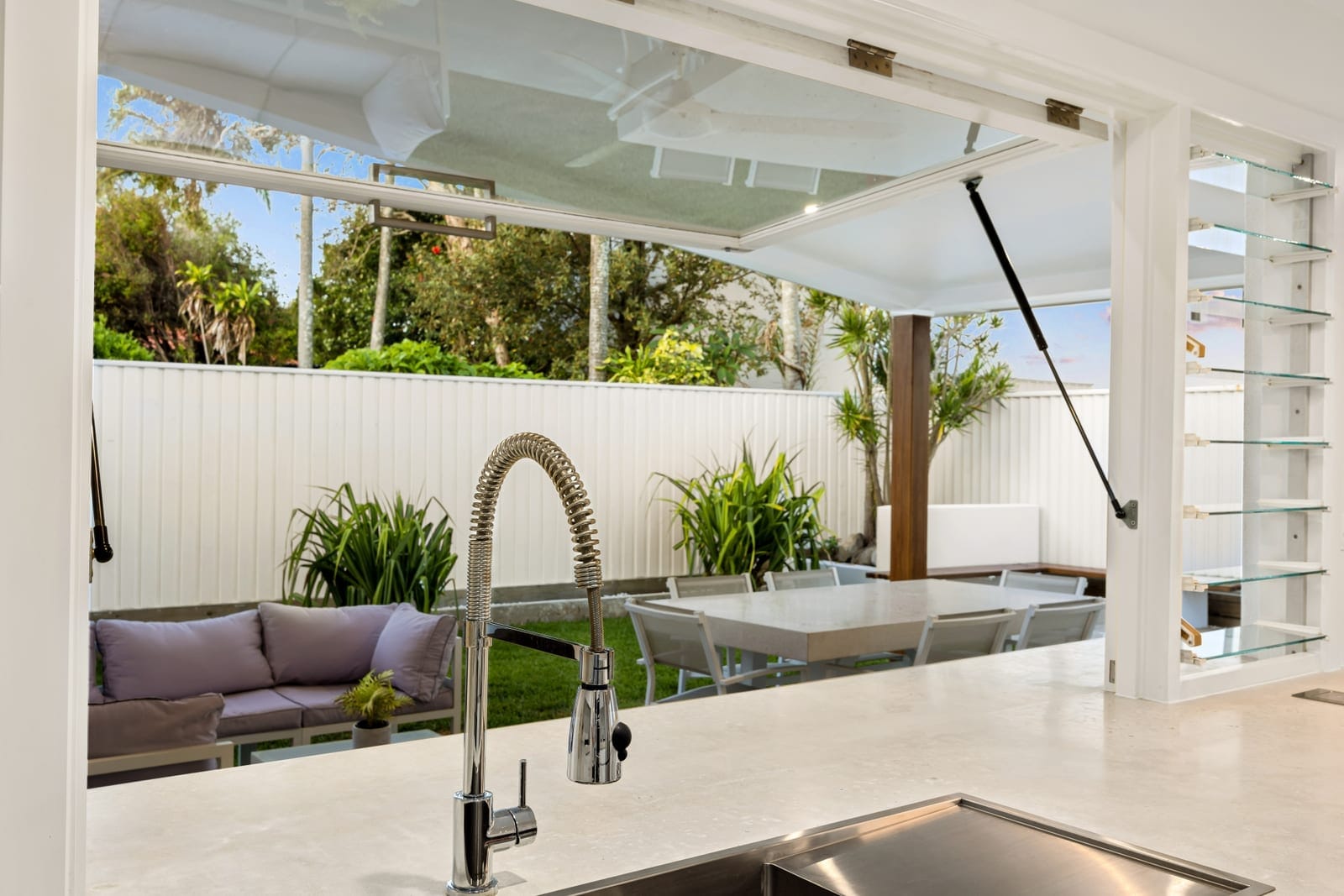 Contemporary retreat in desirable beachside locale!