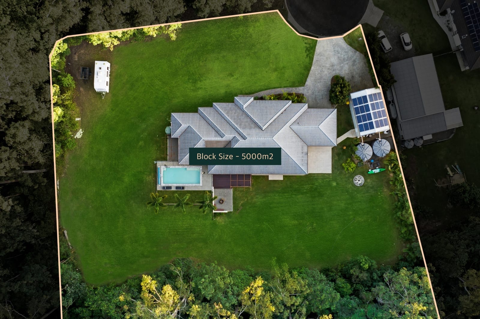 Luxurious Forest Living with Spectacular Outdoor Entertaining!