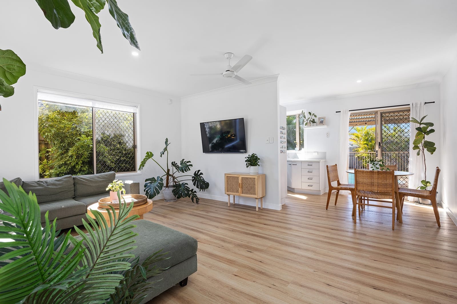 Low Maintenance Living 500m from the Beach