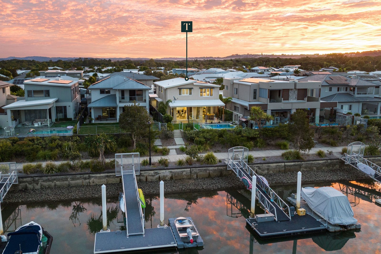 Elegant Waterfront Living with the LOT!