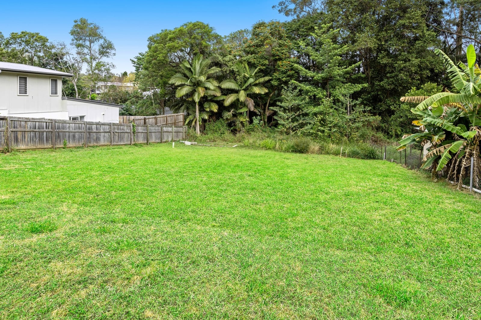 Spacious Land Parcel - Ready for Your Dream Home