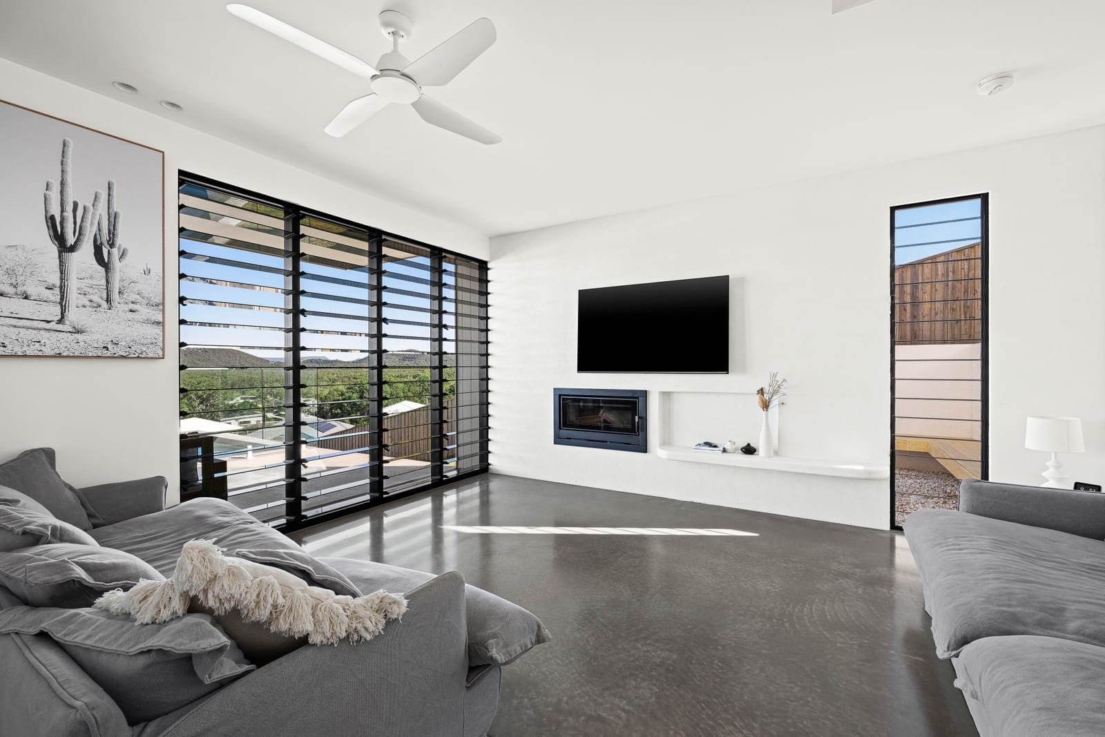 Designer Luxury Atop Peregian's Highest Point: Sunset Views
