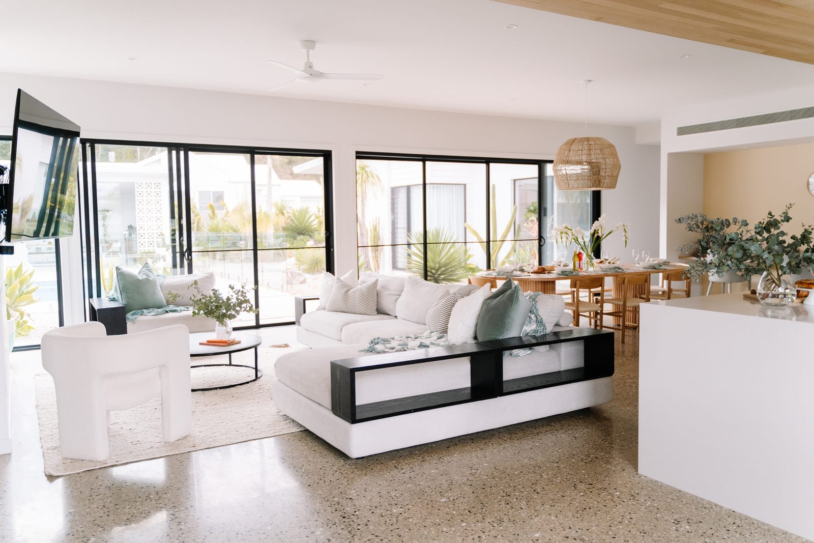 Stunning Family Home with Impressive Features: Acreage Living at its Finest