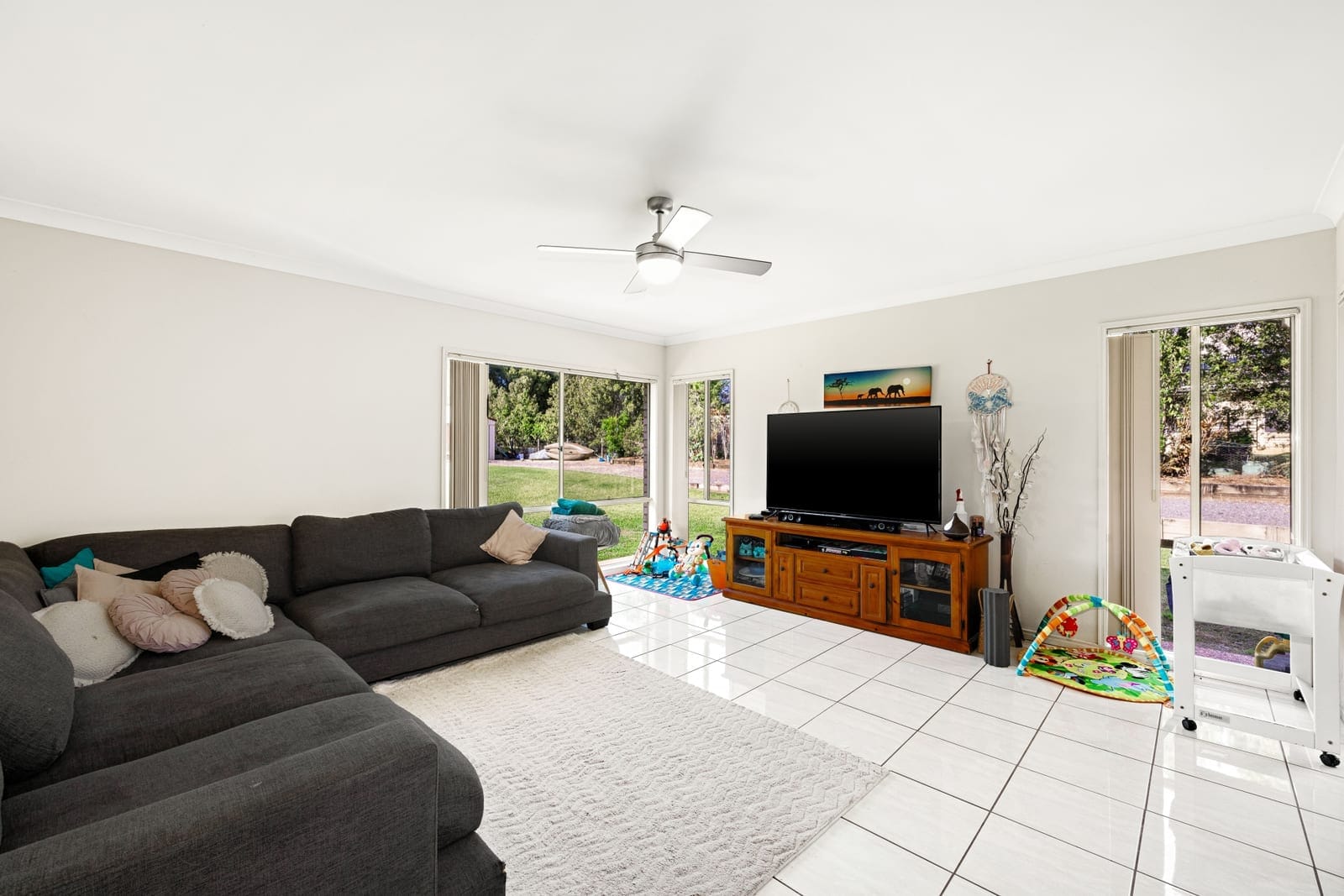 Mountain View Entertainer: Options Galore!