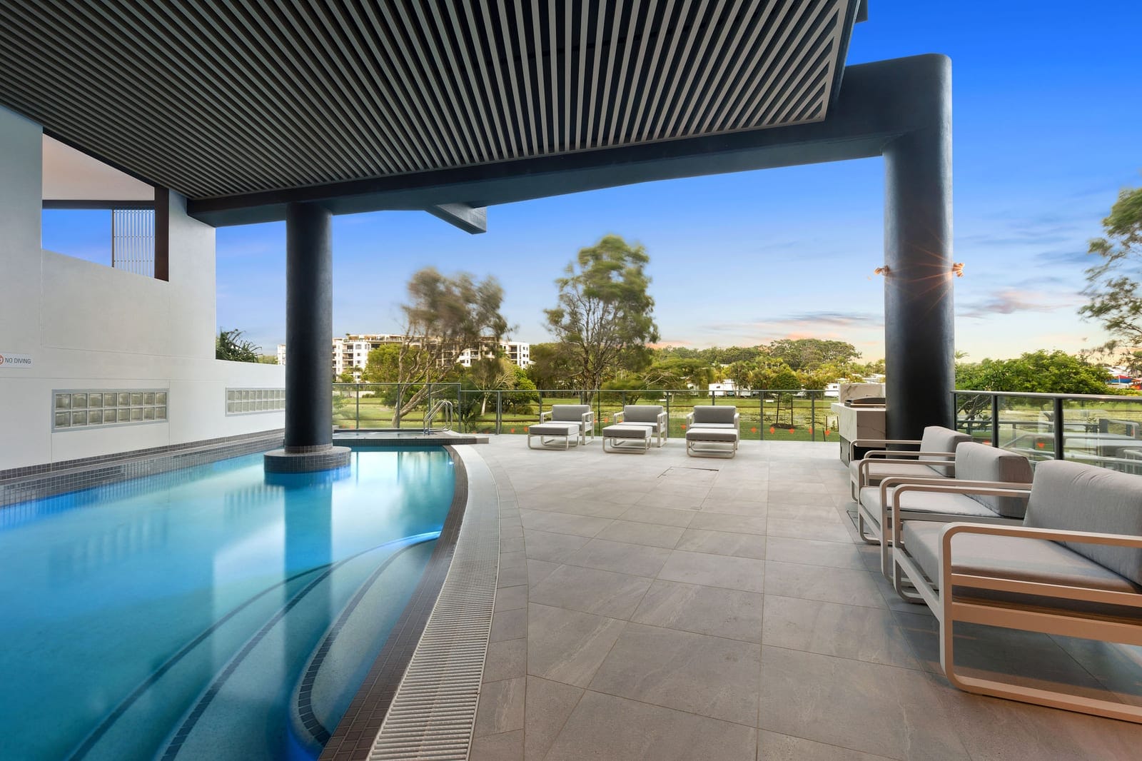 Blue-Chip Bliss, Golden Triangle Opportunity!